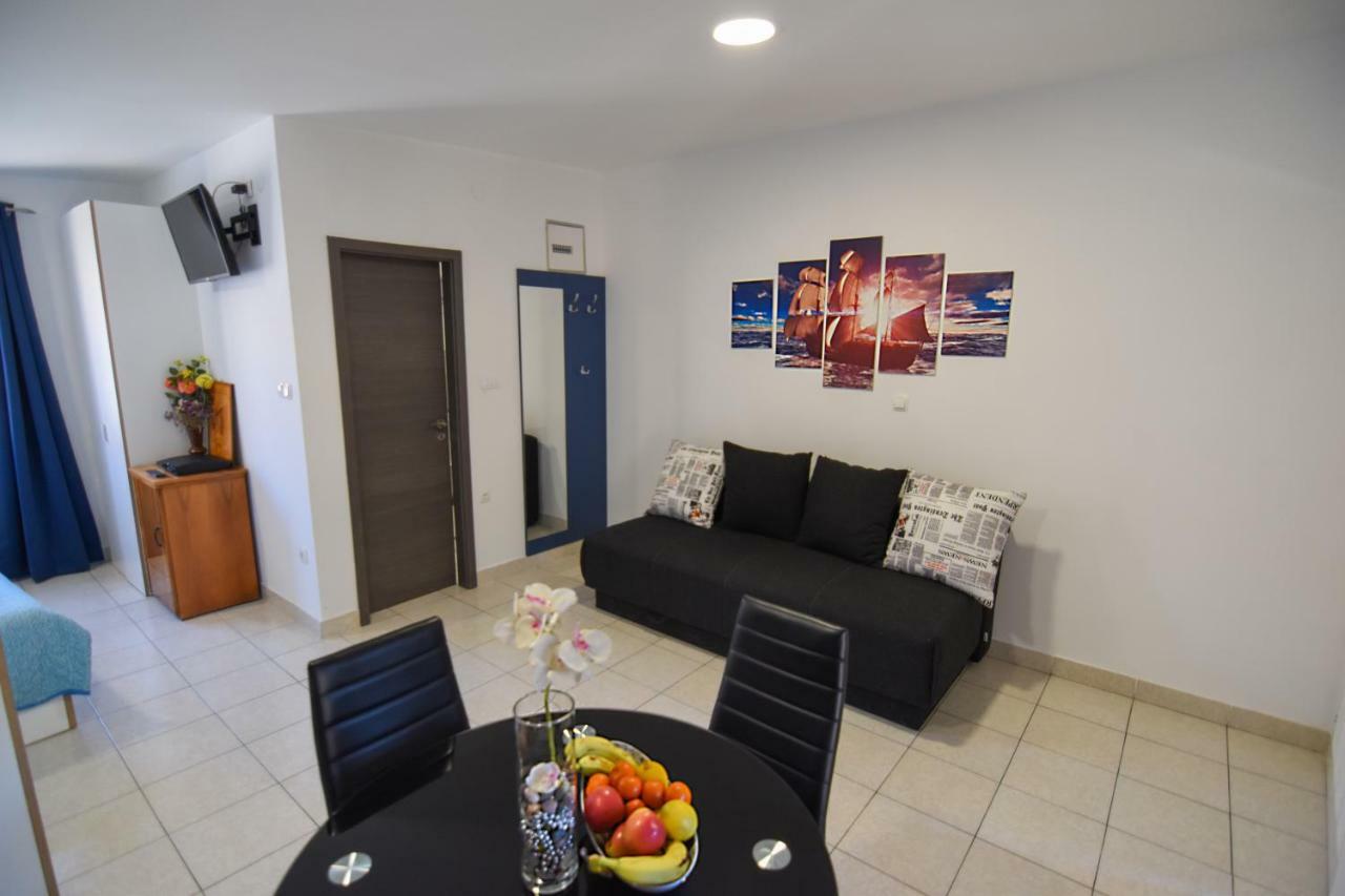 F-Holiday Apartment Zadar Extérieur photo