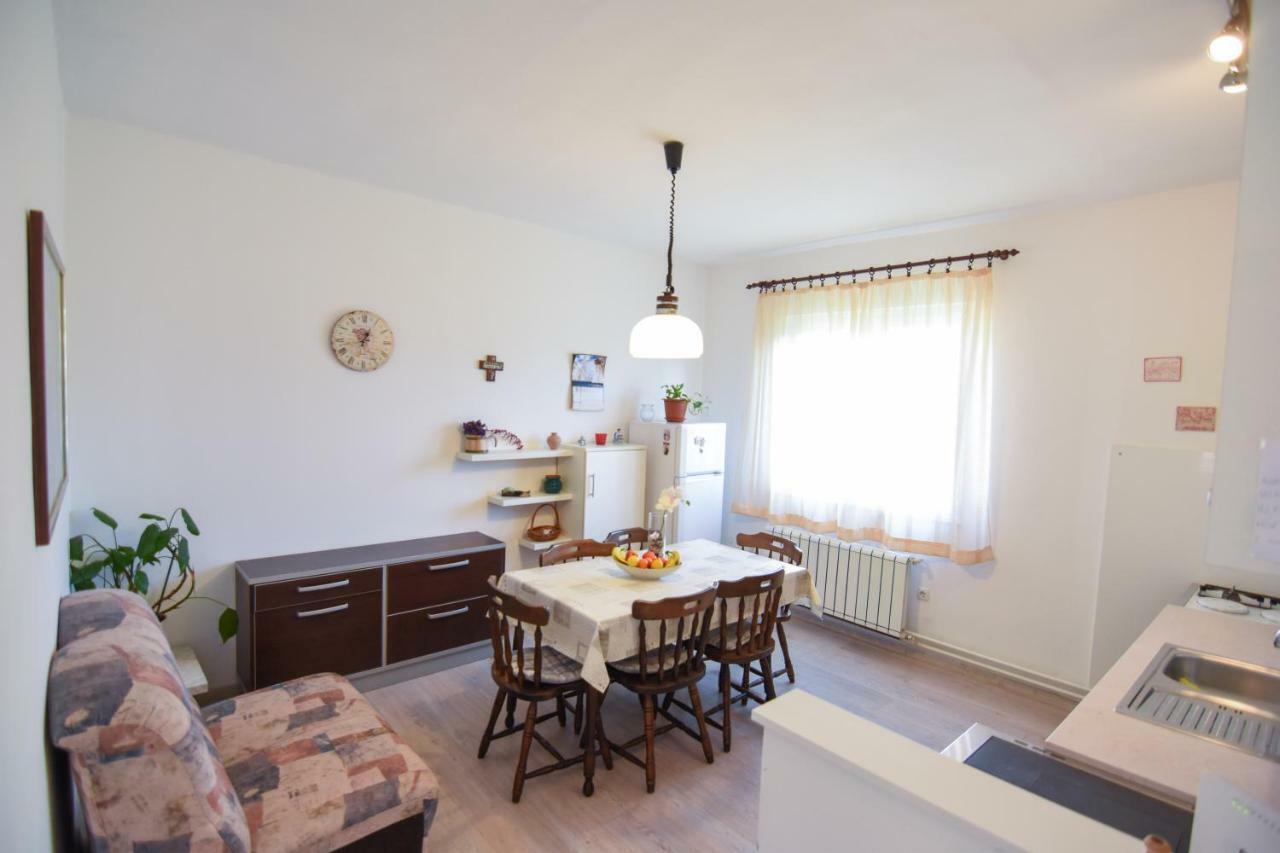 F-Holiday Apartment Zadar Extérieur photo